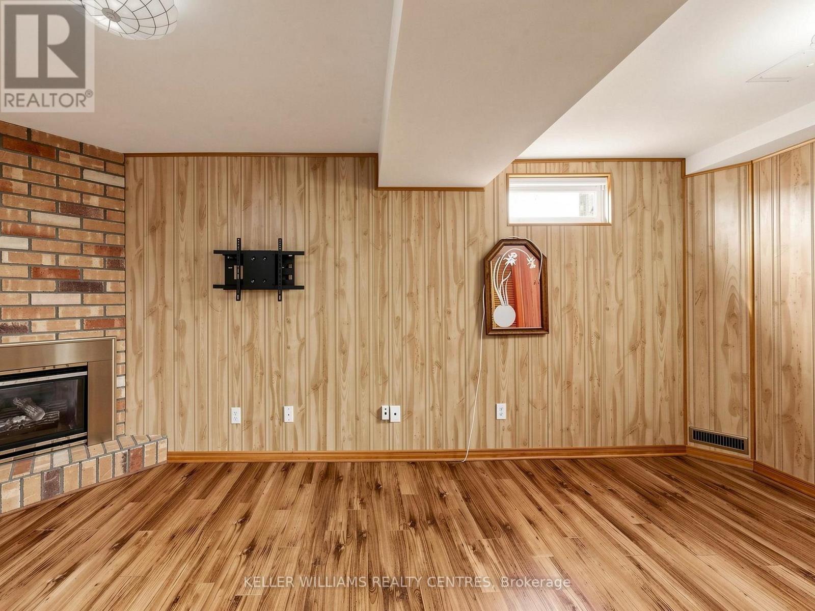 85 LUND STREET - 18