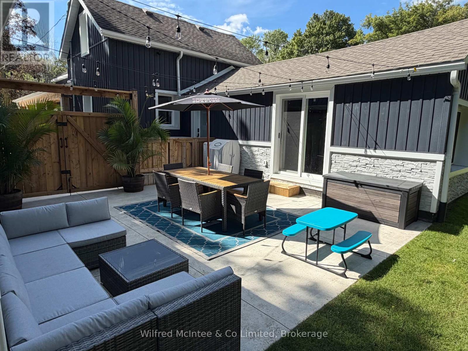 309 ALMA STREET - 12