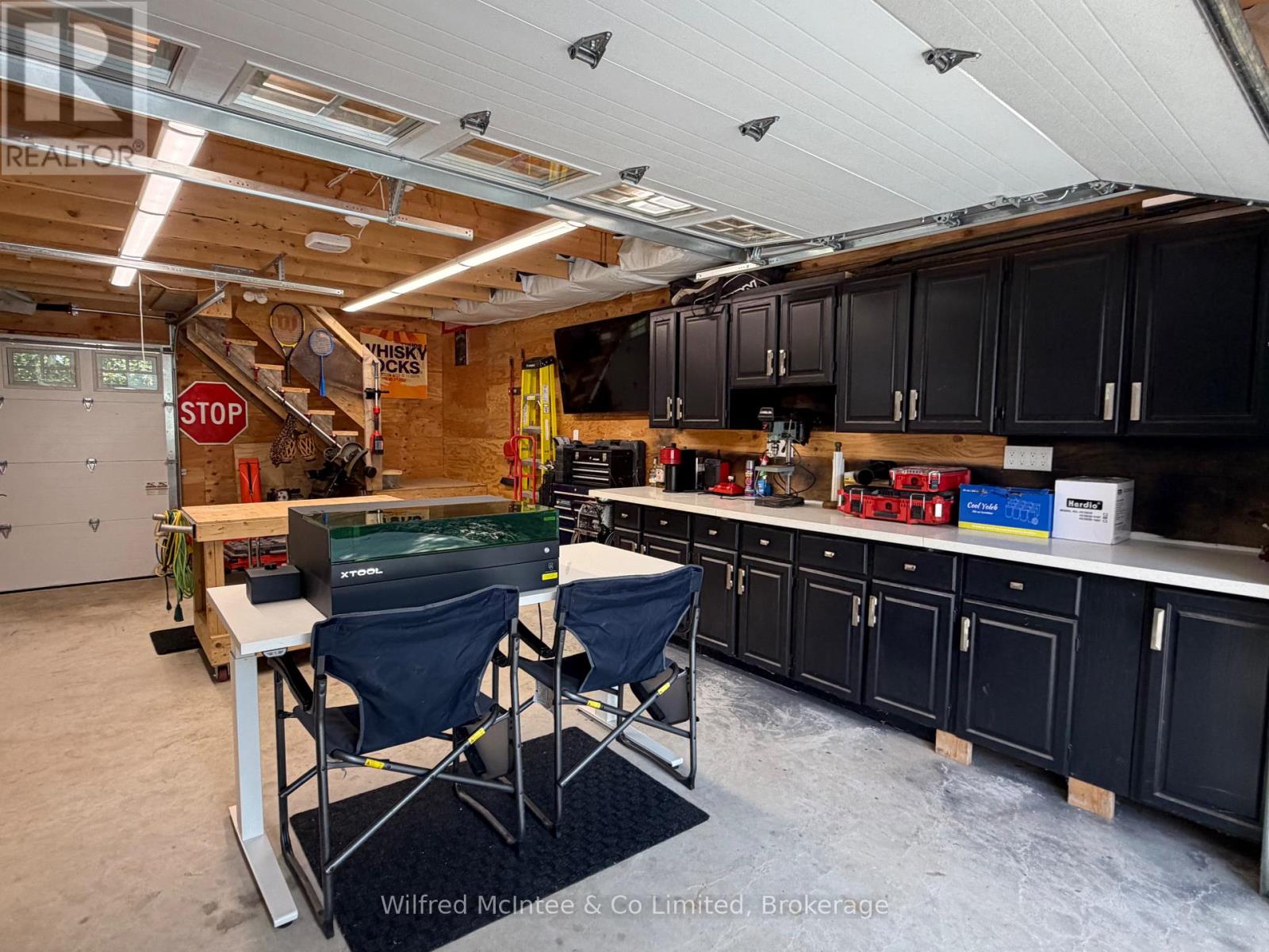 309 ALMA STREET - 17