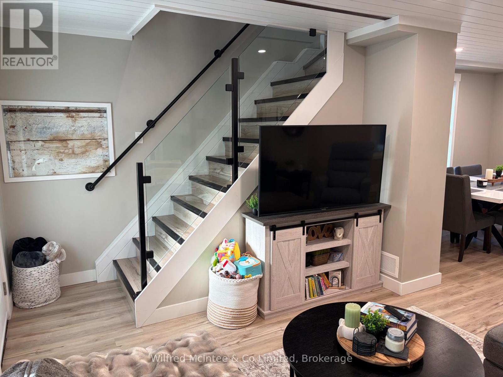 309 ALMA STREET - Image 32