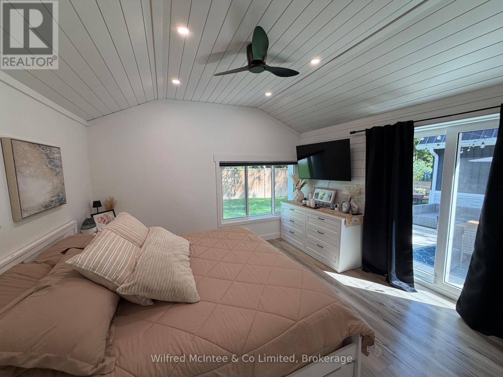 309 ALMA STREET - 39