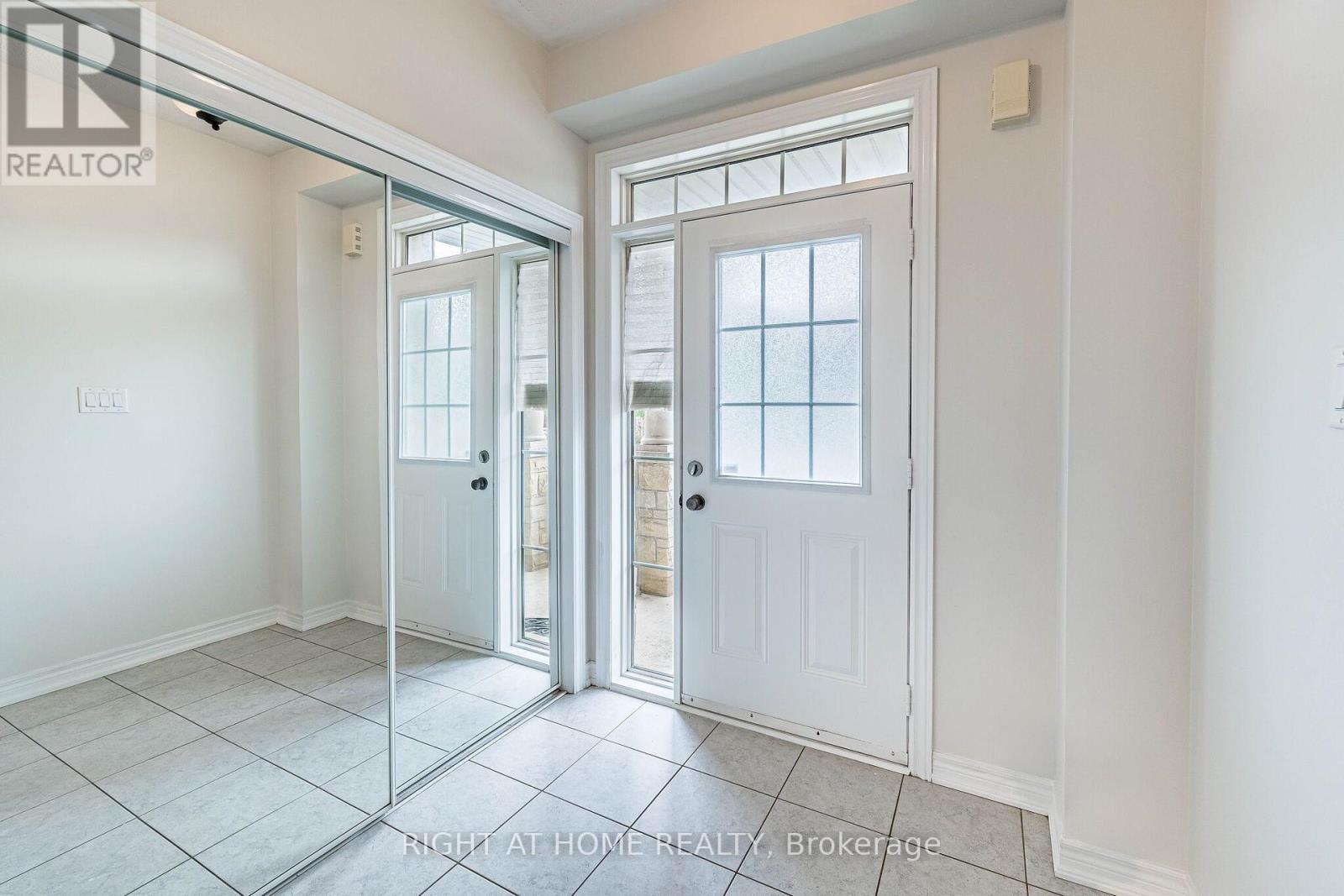 23 COASTLINE DRIVE, Brampton (Bram West) — photo 5