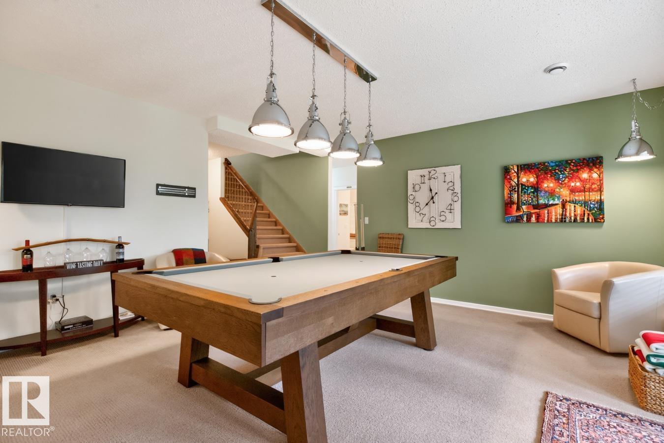 #14 577 BUTTERWORTH WY NW - 37