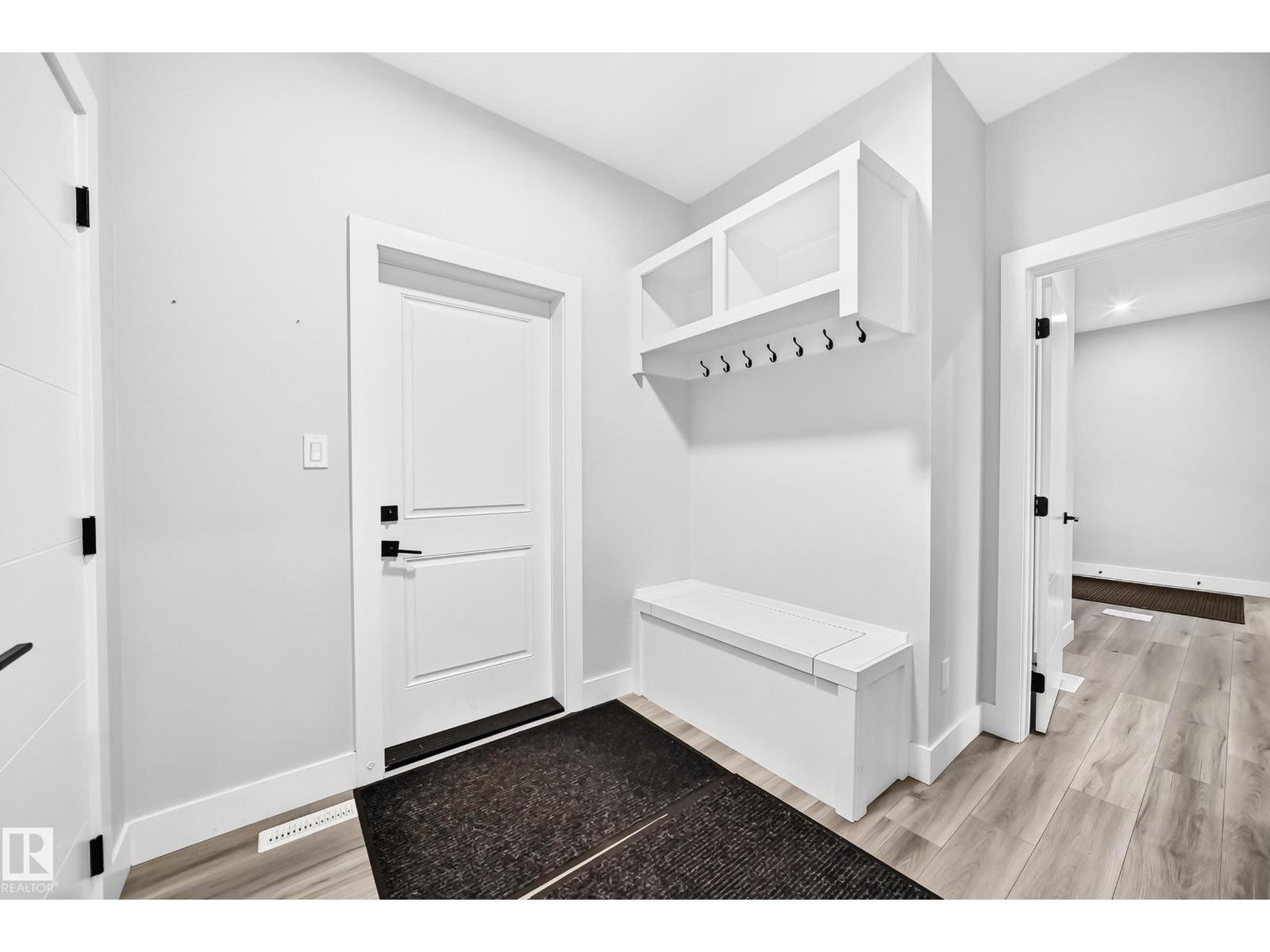3207 160 ST SW - 30