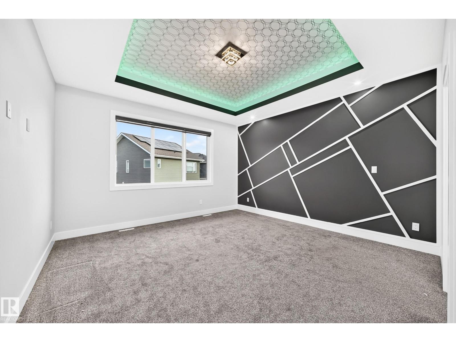 3207 160 ST SW - 32