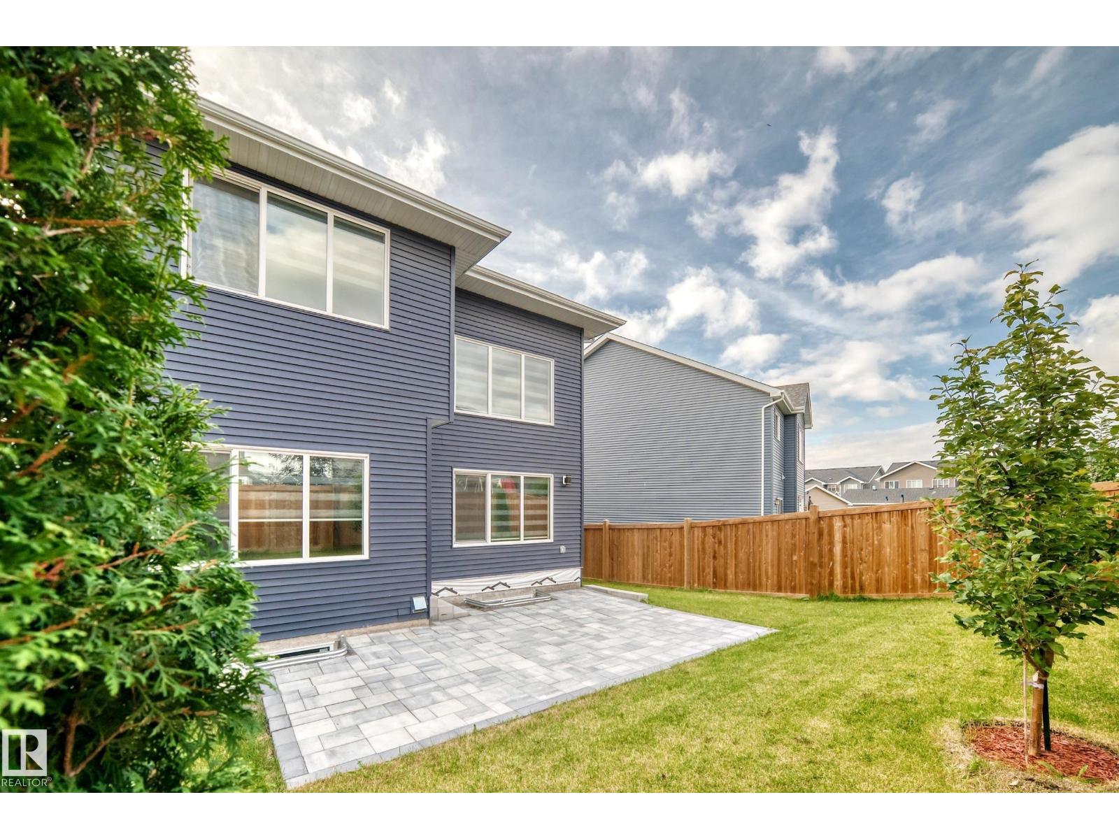3207 160 ST SW - 66