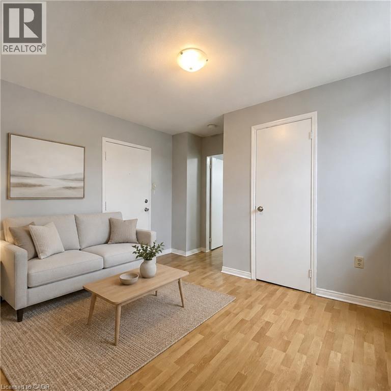 1 Bed, 1 Bath Apartment for Rent in London – 432 CLARENCE Street Unit# 5, London - Image 5