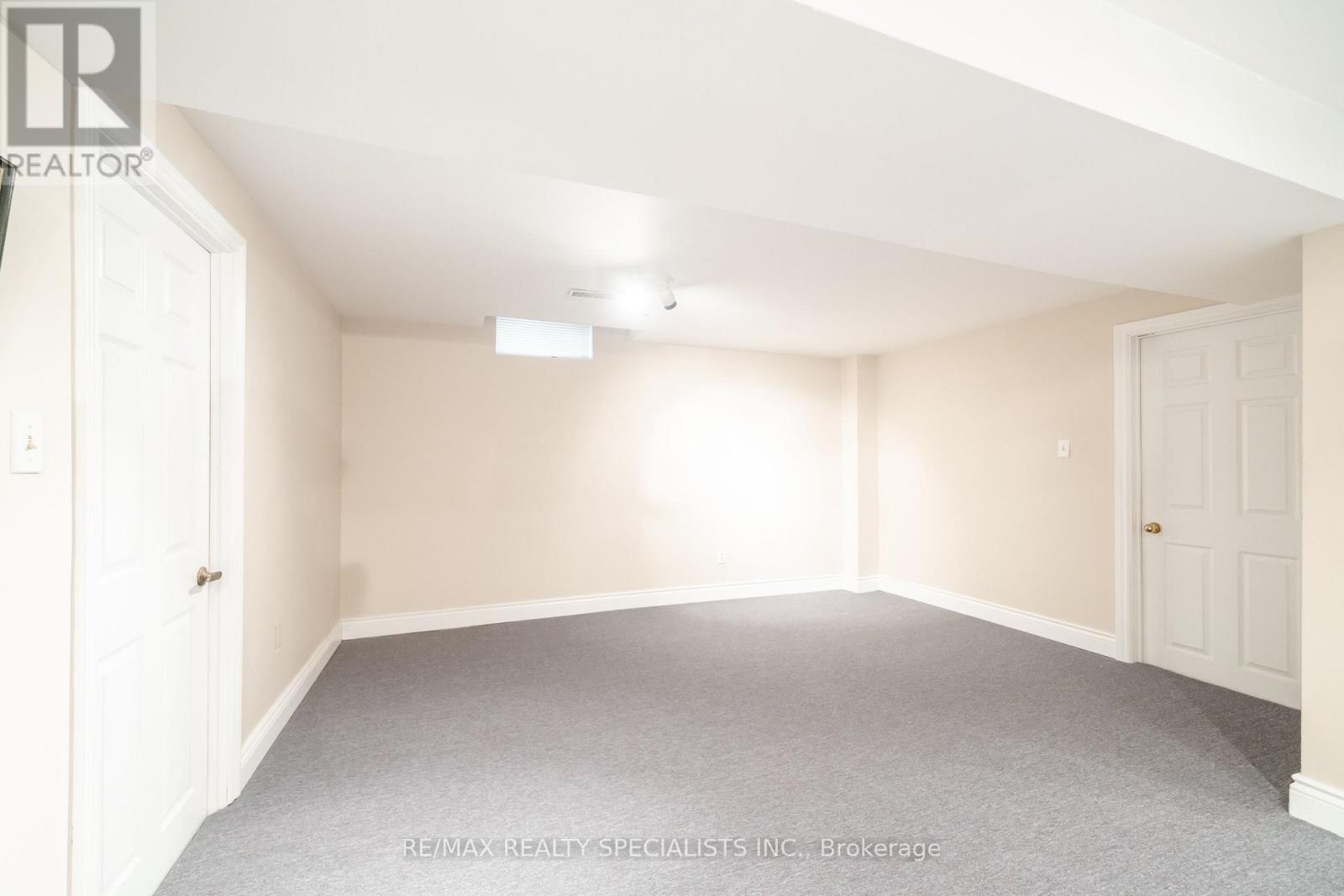 1311 GREENRIDGE CIRCLE - Image 29