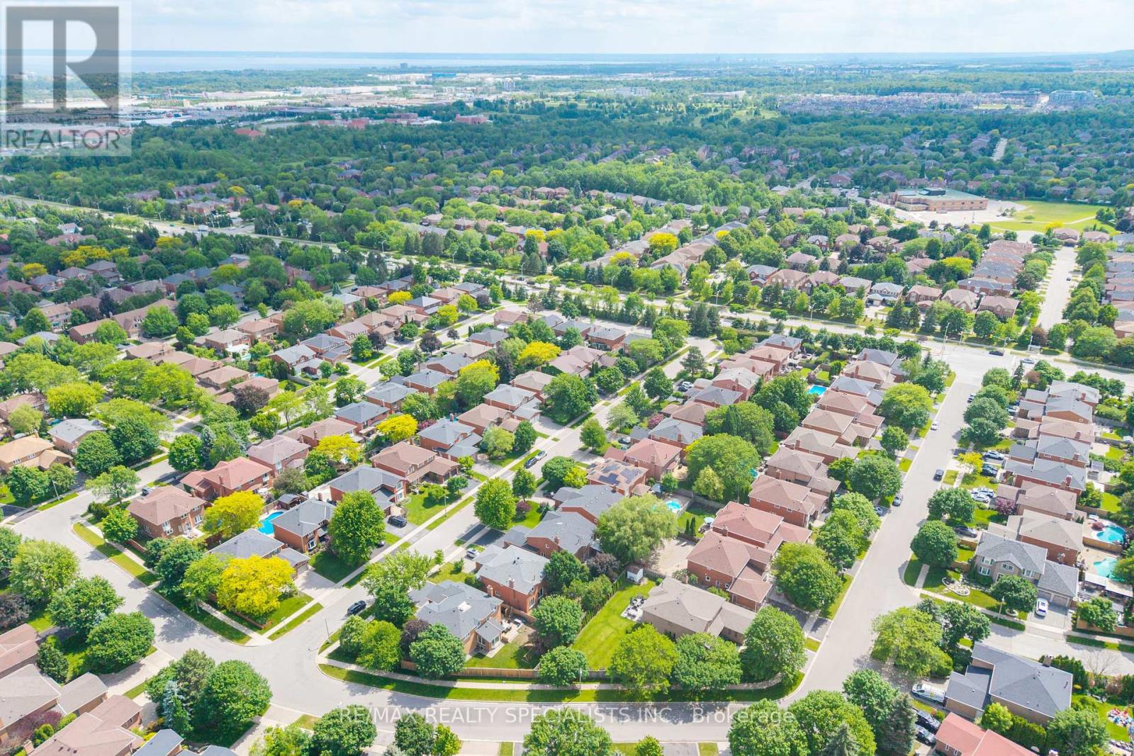1311 GREENRIDGE CIRCLE - 33