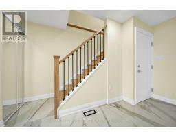 19 Horseshoe Court, Brampton, ON L6S1S1 Photo 11