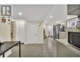 19 Horseshoe Court, Brampton, ON L6S1S1 Photo 35