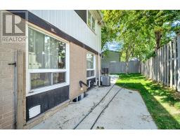 19 Horseshoe Court, Brampton, ON L6S1S1 Photo 42