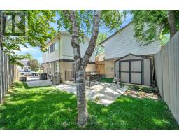 19 Horseshoe Court, Brampton, ON L6S1S1 Photo 7
