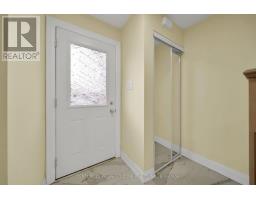 19 Horseshoe Court, Brampton, ON L6S1S1 Photo 9