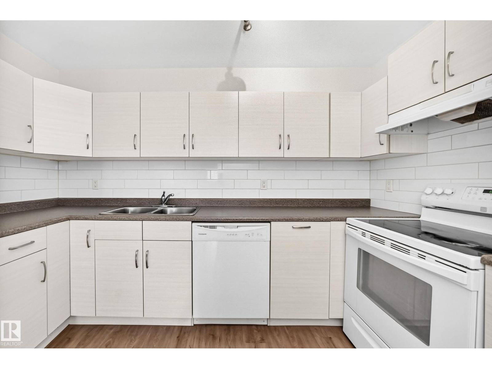 #101 11511 130 ST NW, Inglewood (Edmonton), Edmonton photo 5