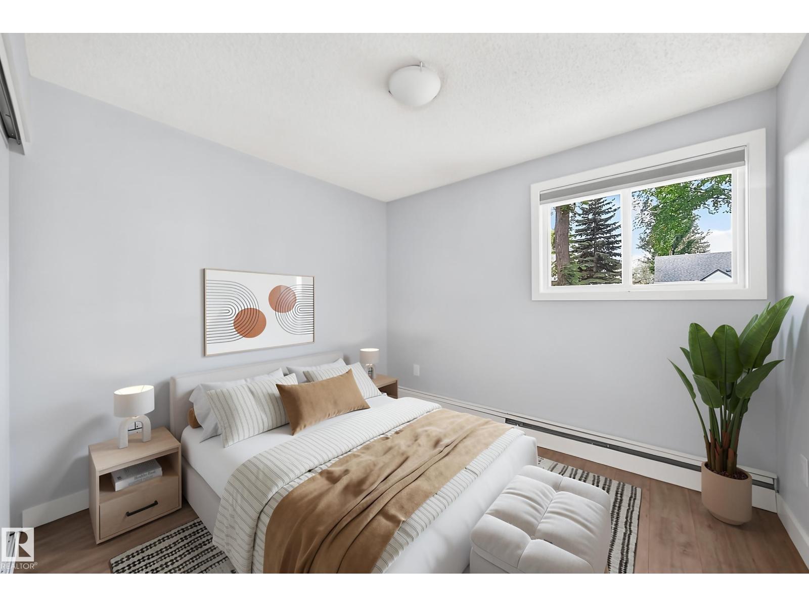#101 11511 130 ST NW - 31
