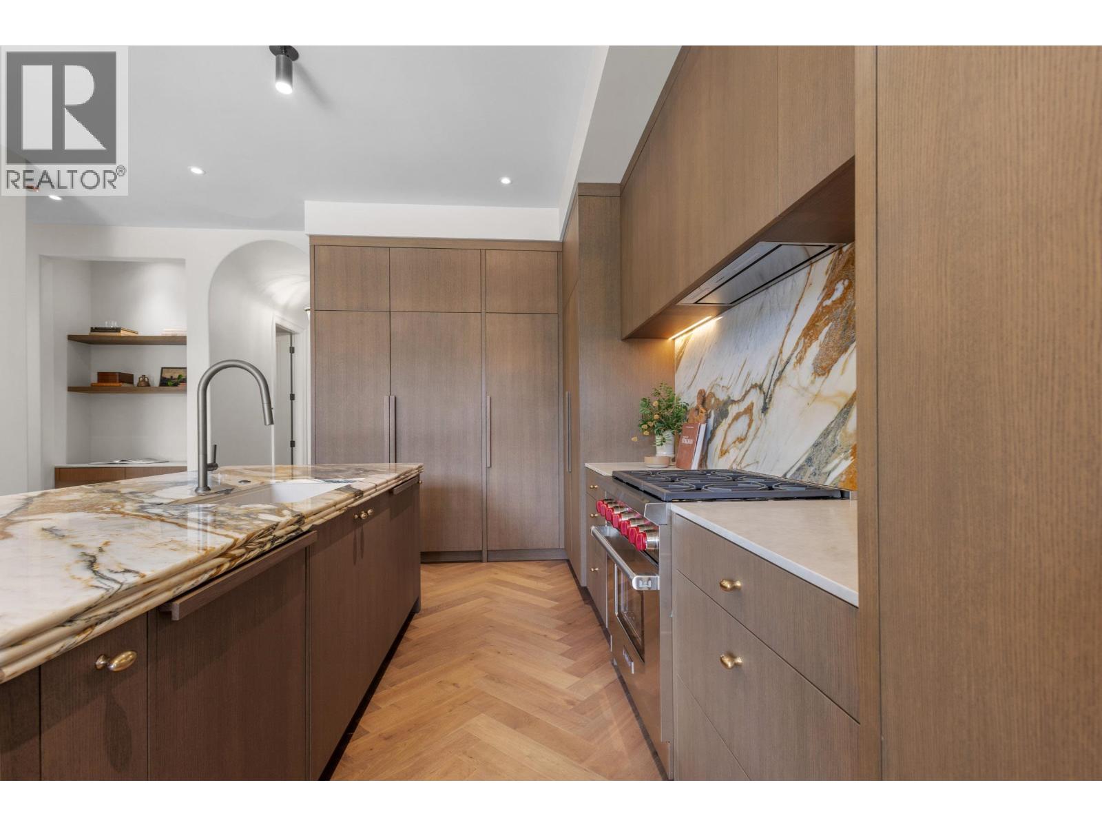 2 4136 CAMBRIDGE STREET, Burnaby — photo 5