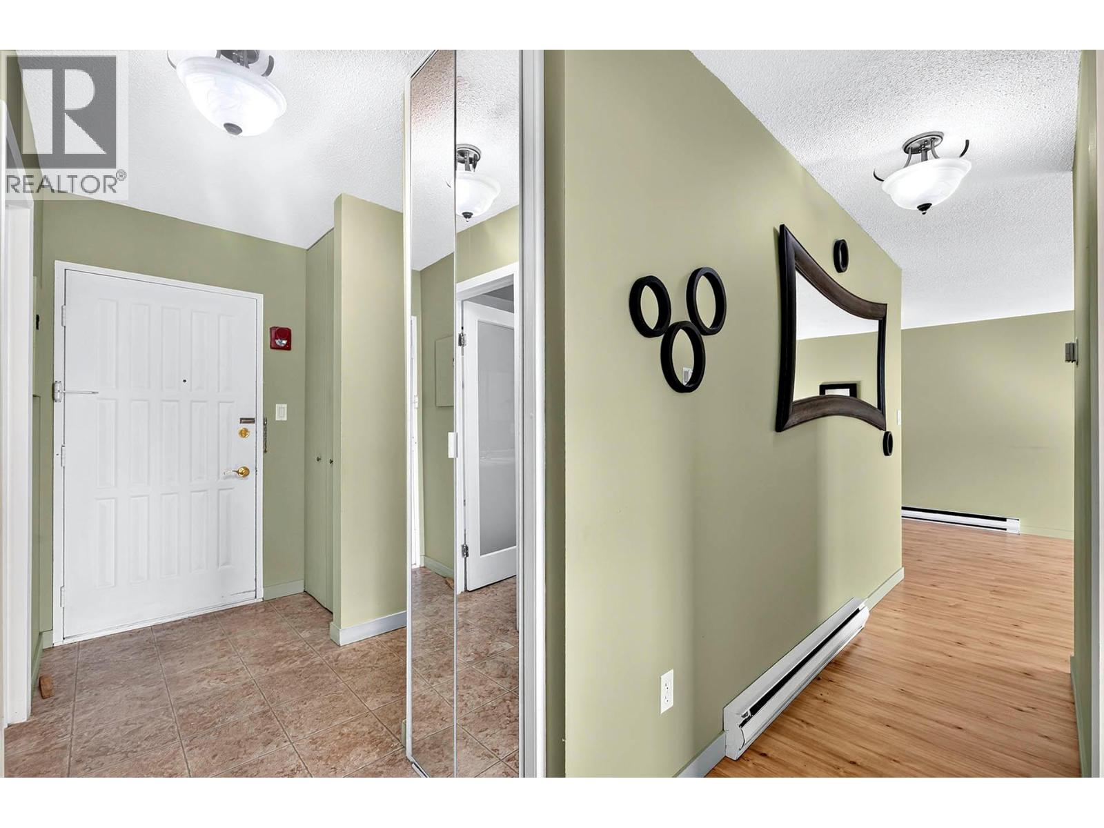 #302 1085 12th Avenue - Image 25
