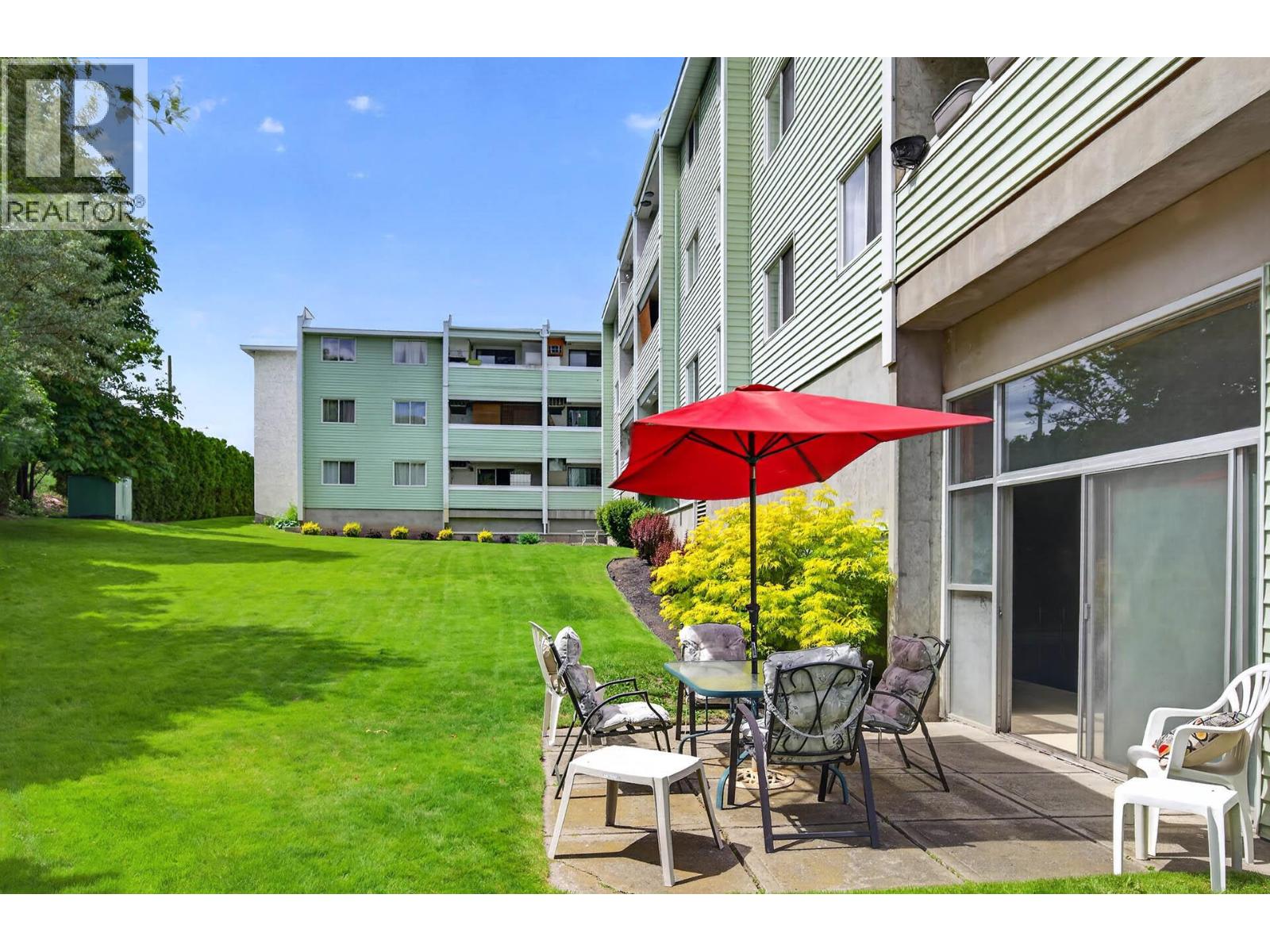 #302 1085 12th Avenue - 29