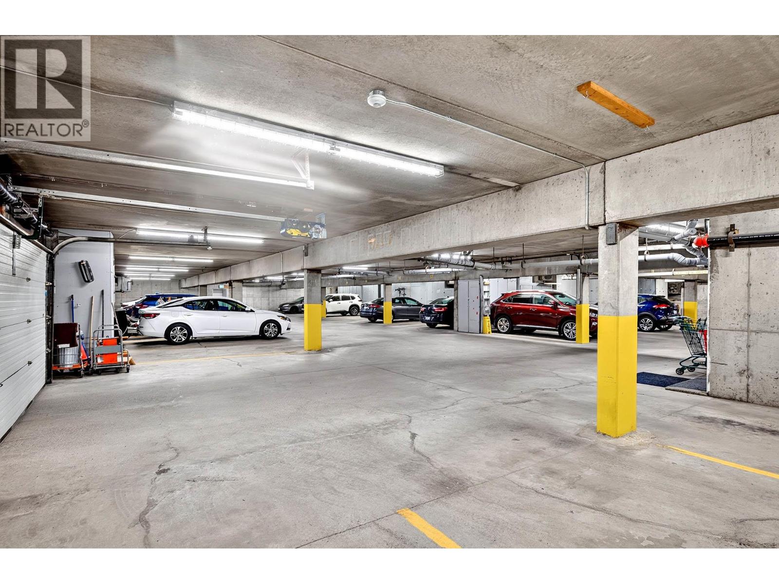 #302 1085 12th Avenue - Image 33