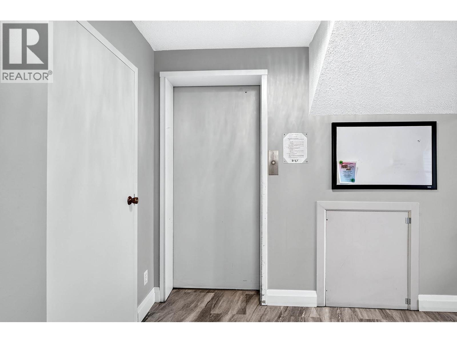 #302 1085 12th Avenue - 5