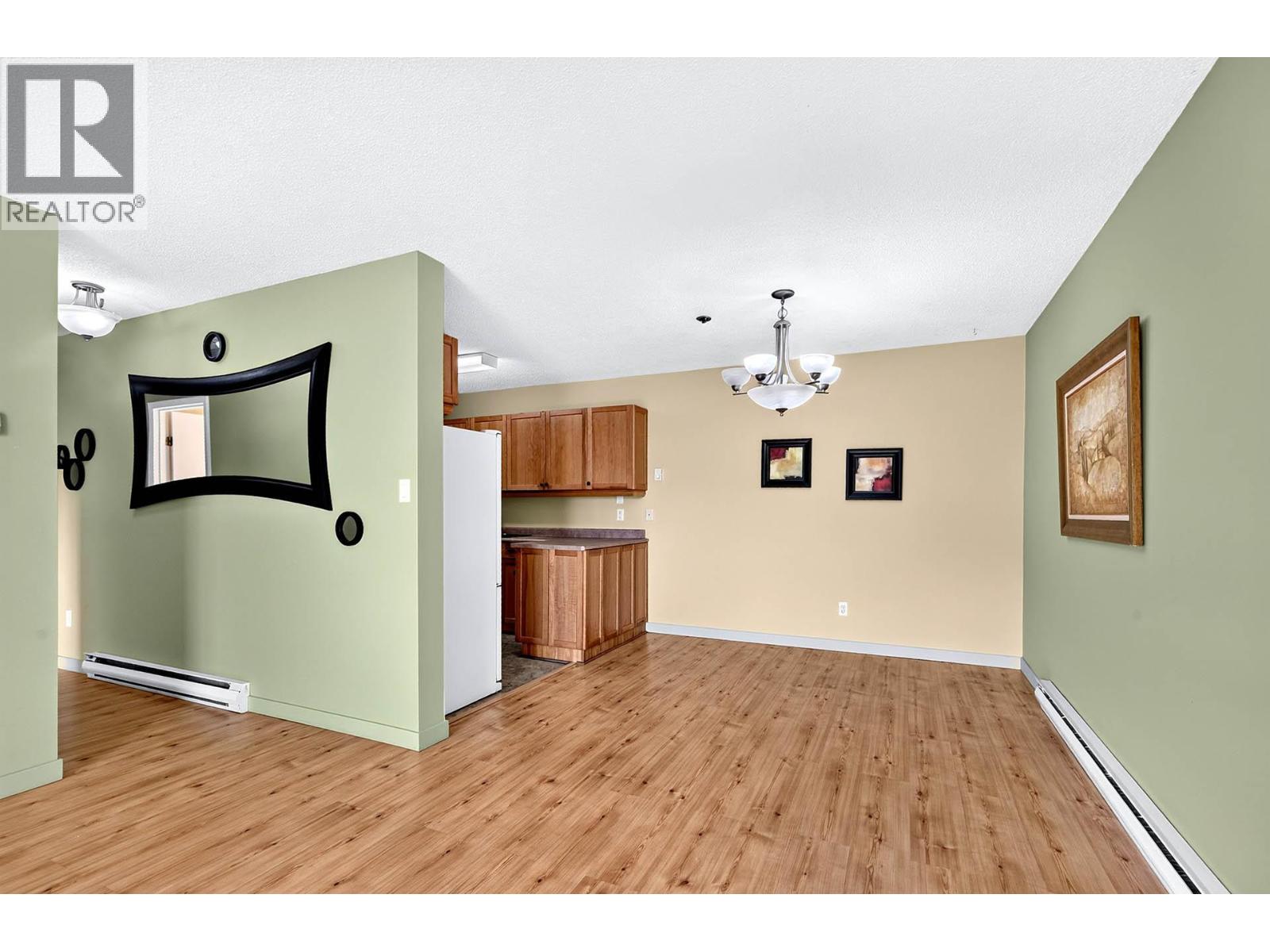 #302 1085 12th Avenue - 13