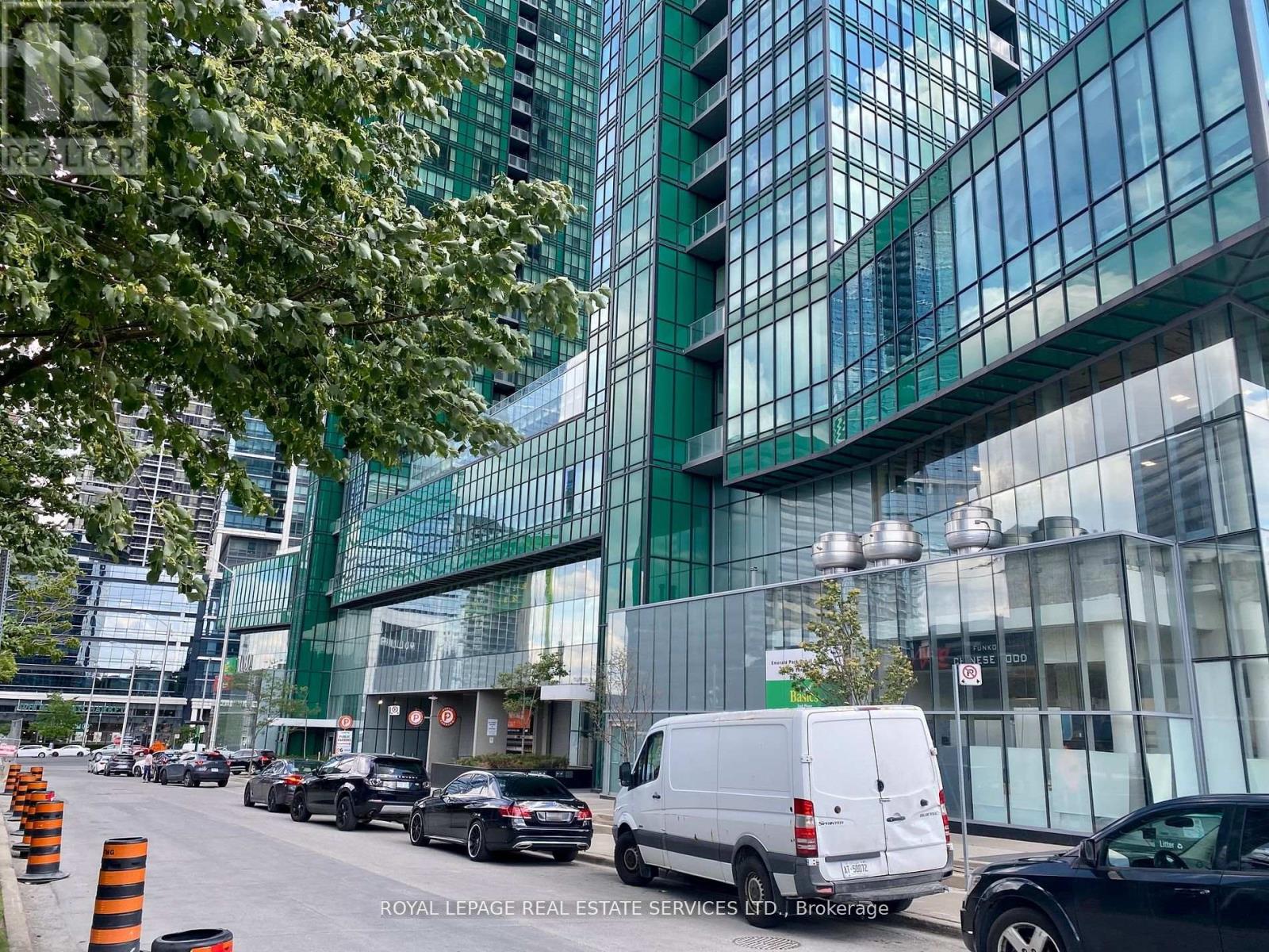 144 - 4750 YONGE STREET, Toronto (Lansing-Westgate) — photo 2
