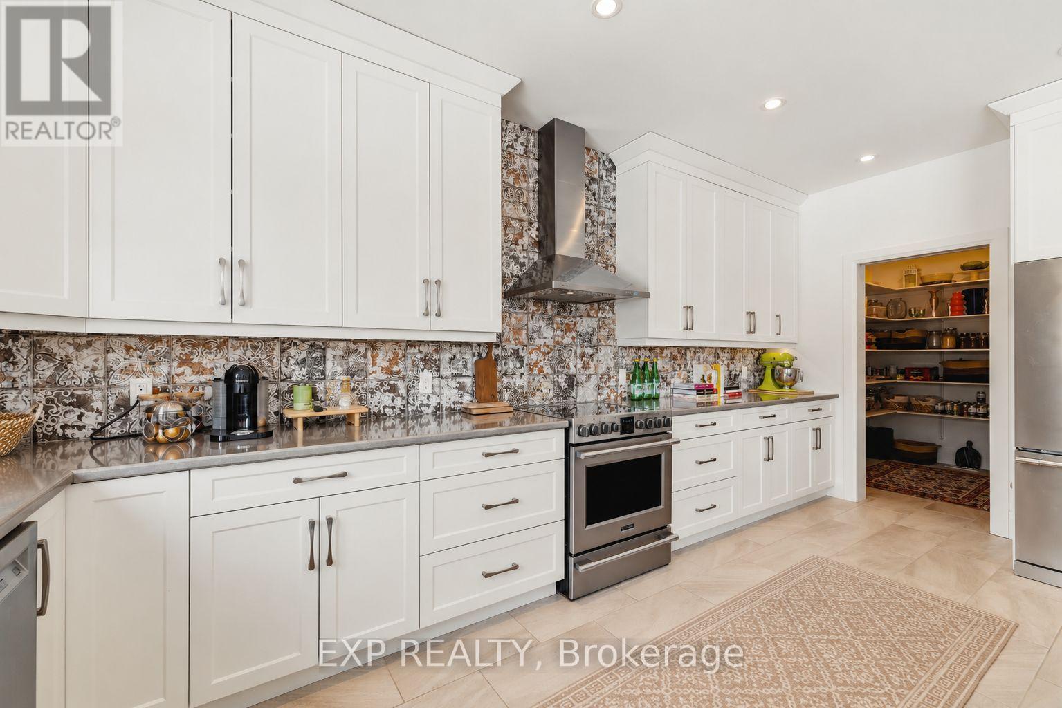 157 RIDGEVIEW DRIVE - 15