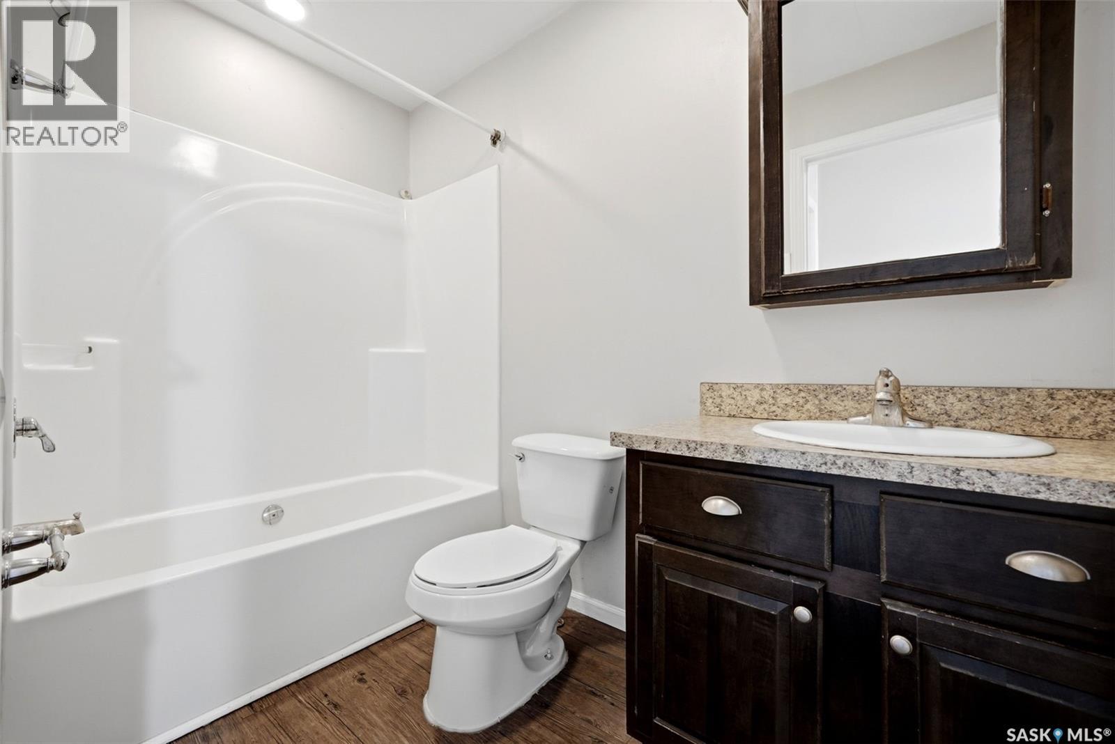 1752 York STREET - 12