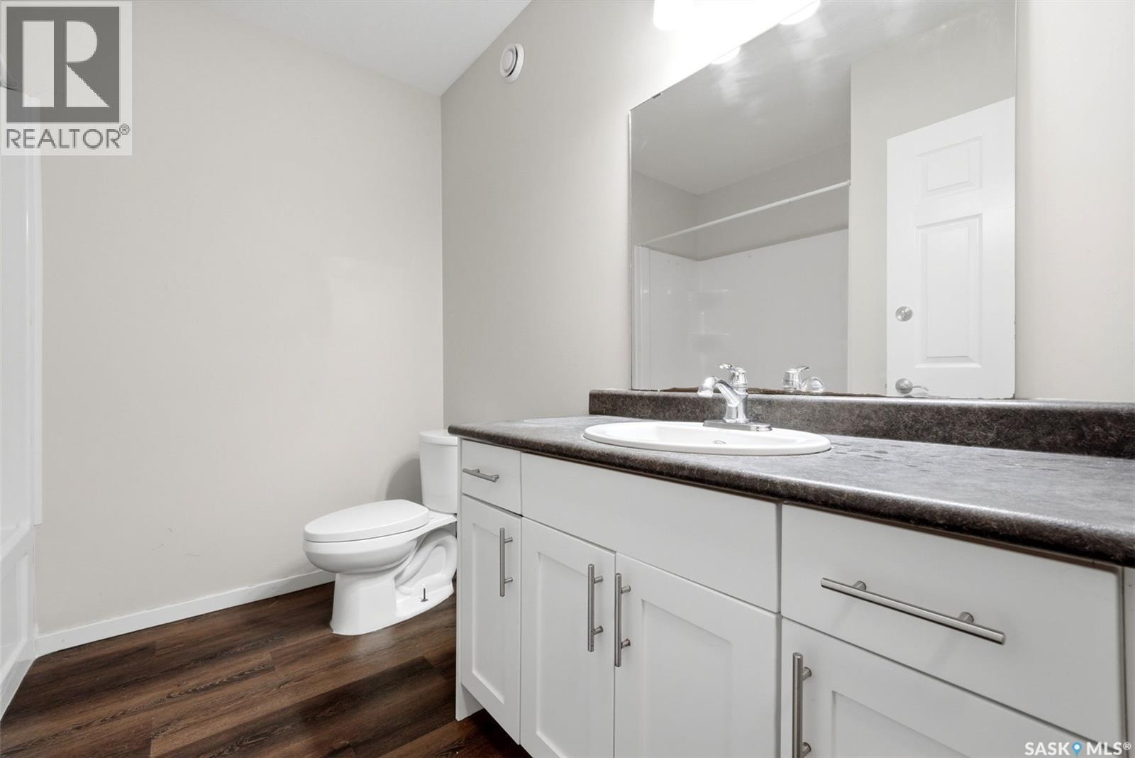 1752 York STREET - 21