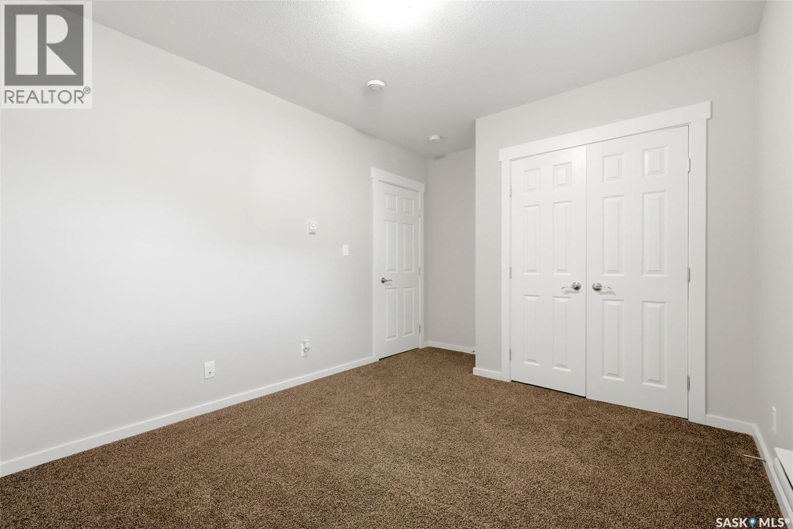 1752 York STREET - 24