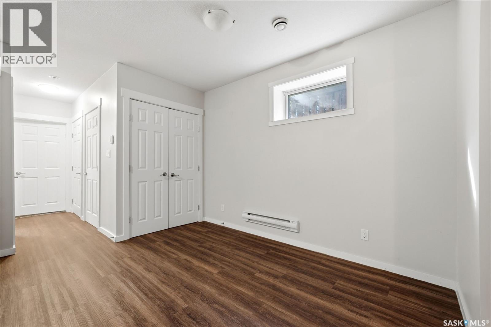1752 York STREET - 32