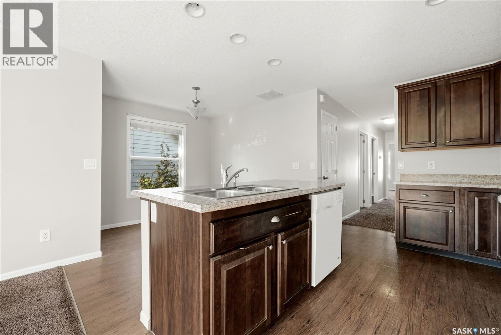 1752 York STREET - 8