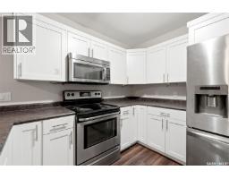 1752 York Street, Regina, SK S4T4P9 Photo 30