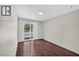 Living room - 2606 14 Avenue Se, Calgary, AB T2A0J6 Photo 10