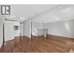 Bedroom - 2606 14 Avenue Se, Calgary, AB T2A0J6 Photo 6