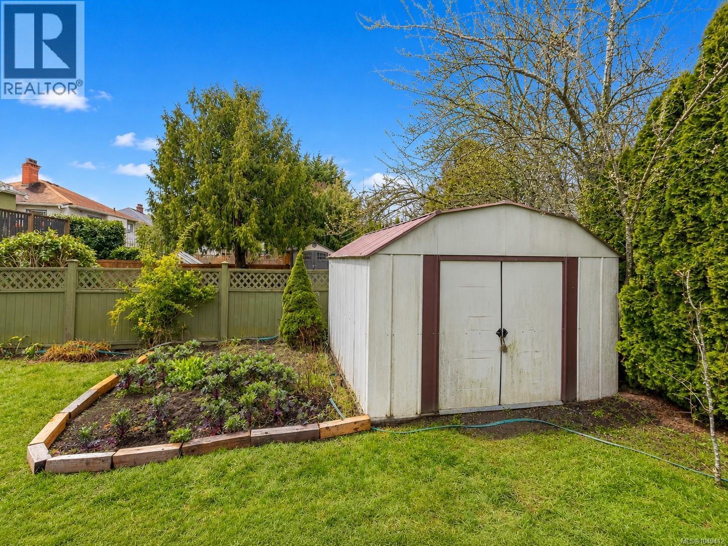 3074 Earl Grey St - 42