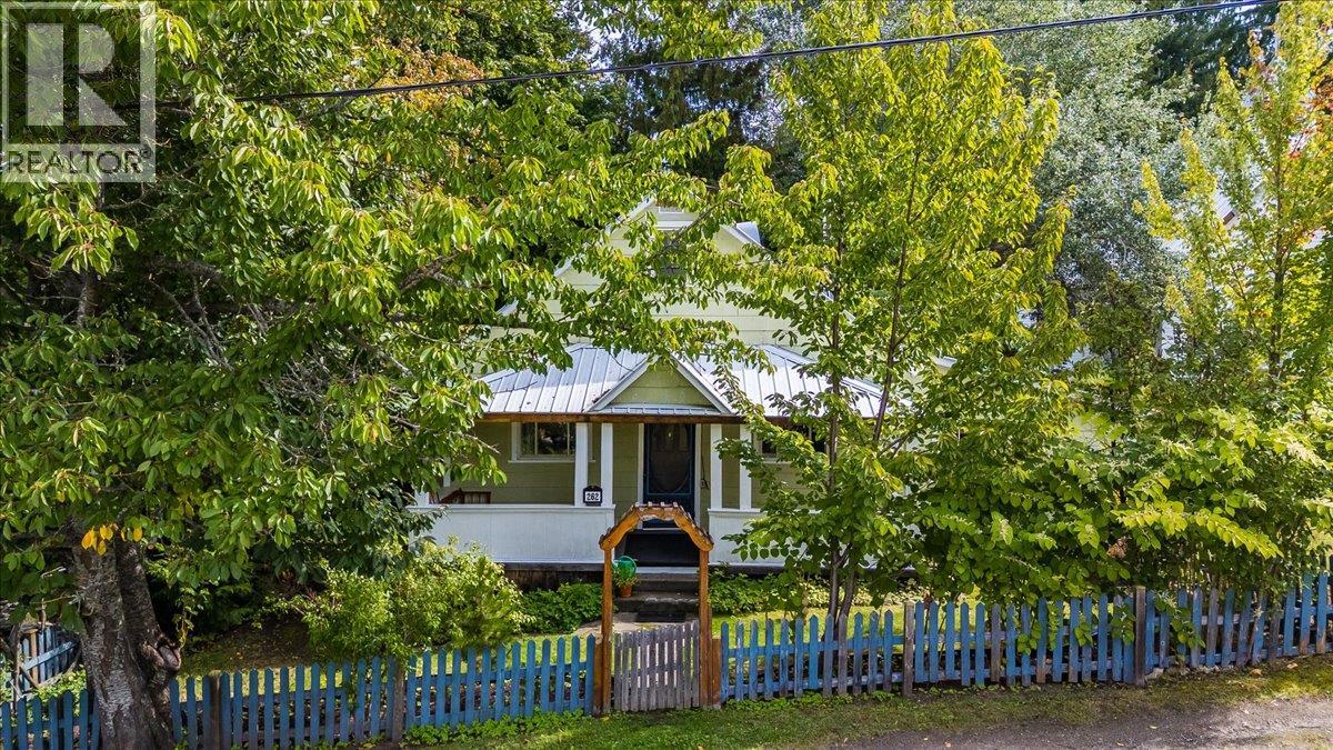 262 2nd Avenue - 32