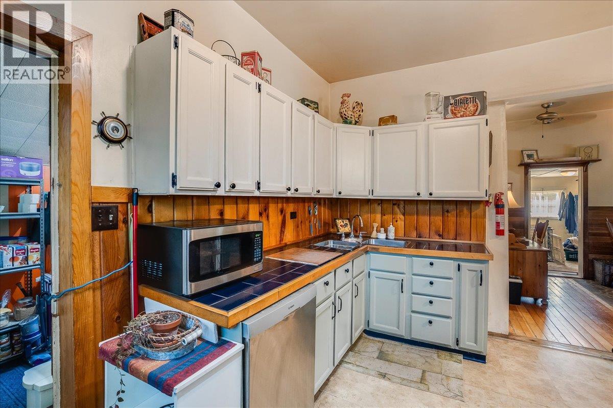262 2nd Avenue - 12