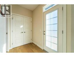 153 Waterford Boulevard - photo 14