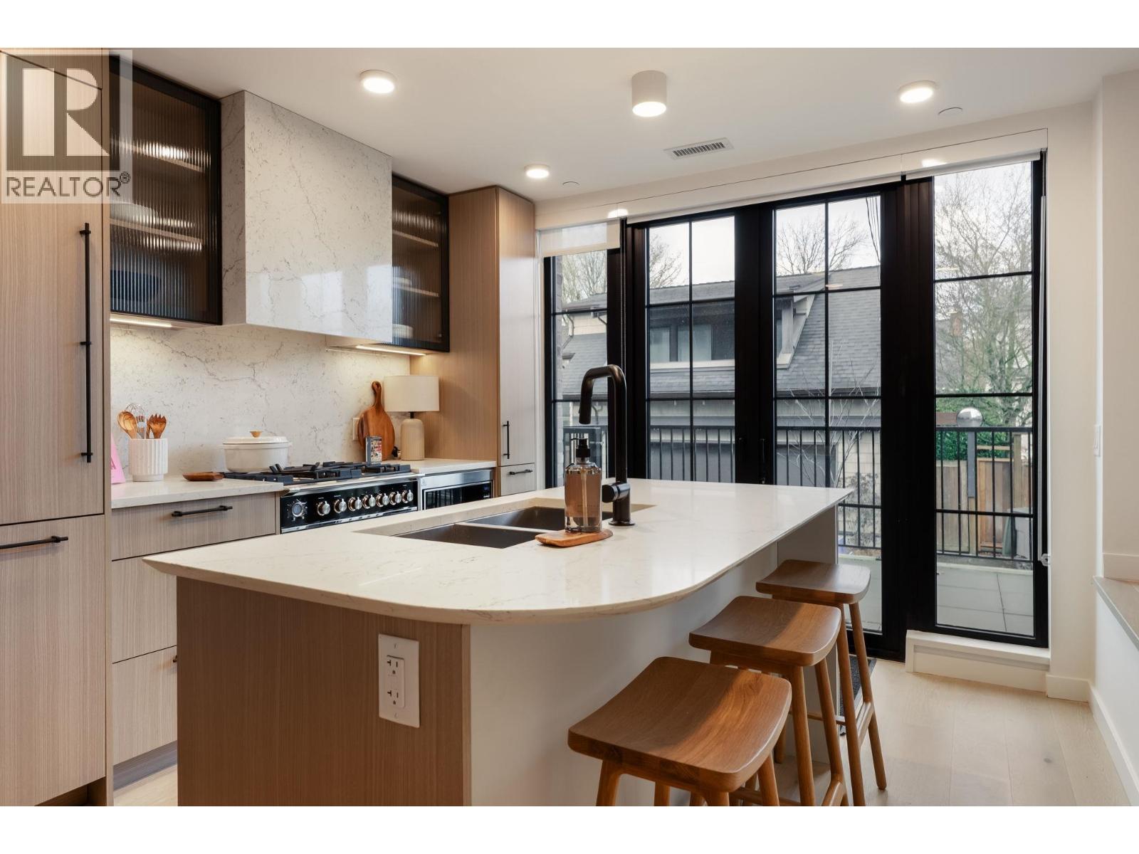 197 W KING EDWARD AVENUE, Vancouver