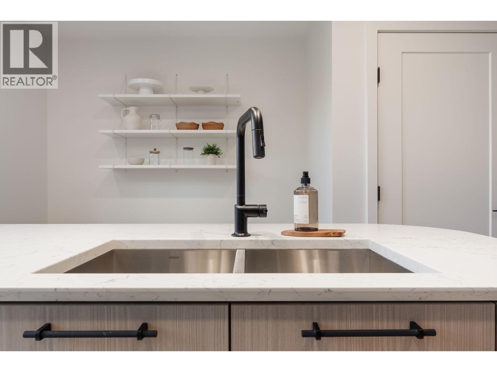 197 W KING EDWARD AVENUE, Vancouver