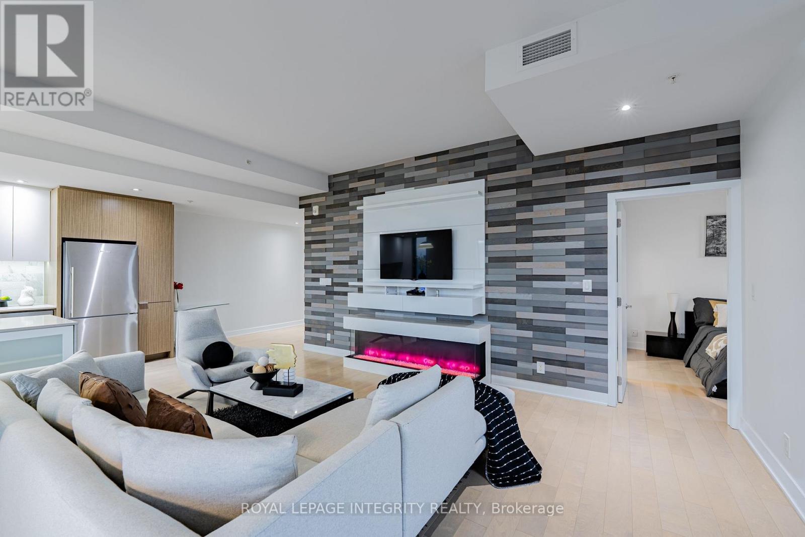 1 Bed, 2 Bath House for Sale in Ottawa – 1506 – 20 DALY AVENUE, Ottawa – MLS# X13769628 - Image 21