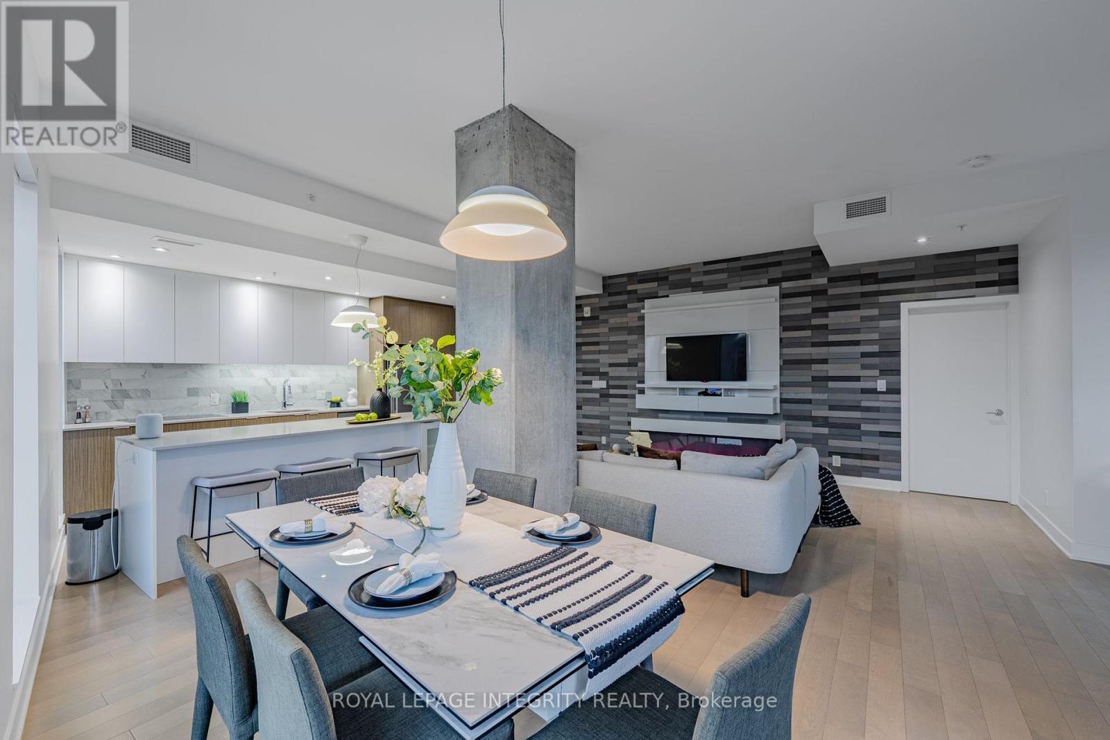 1 Bed, 2 Bath House for Sale in Ottawa – 1506 – 20 DALY AVENUE, Ottawa – MLS# X13769628 - Image 26