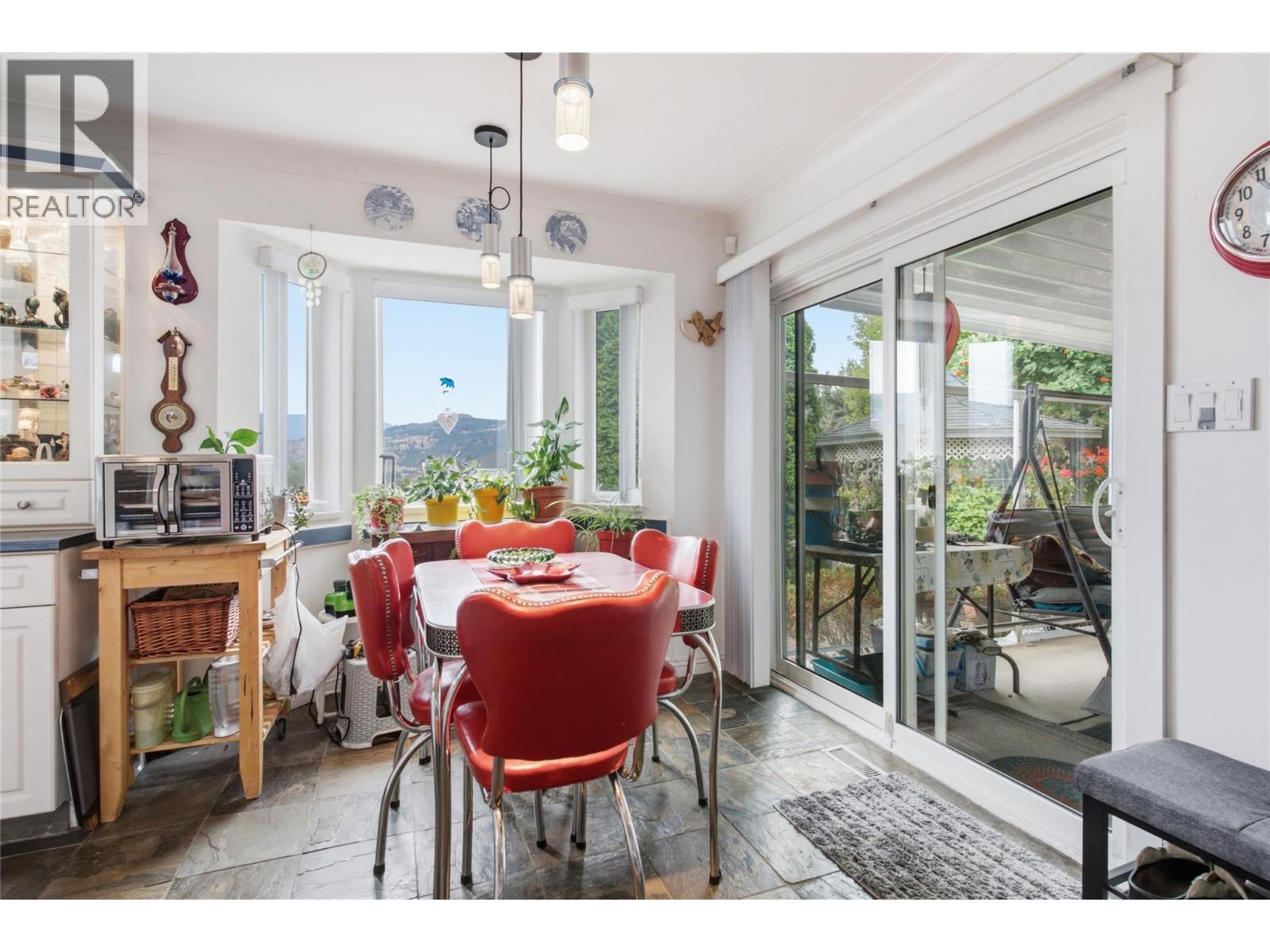 1849 Pineridge Drive - 24