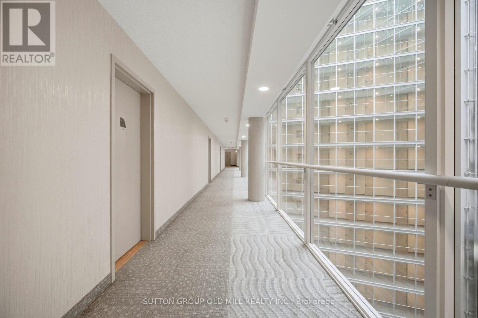 #909 650 QUEENS QUAY W - 7