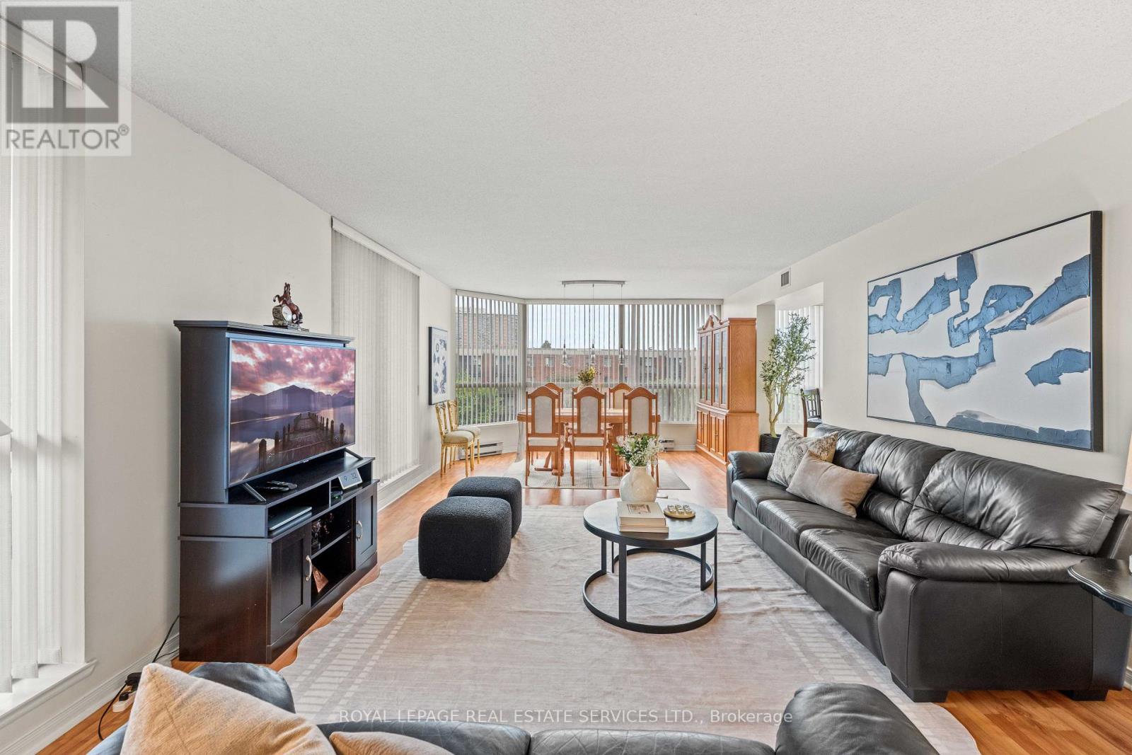 #413 4725 SHEPPARD AVENUE E - 23