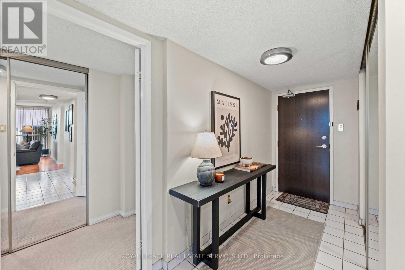 #413 4725 SHEPPARD AVENUE E - 6