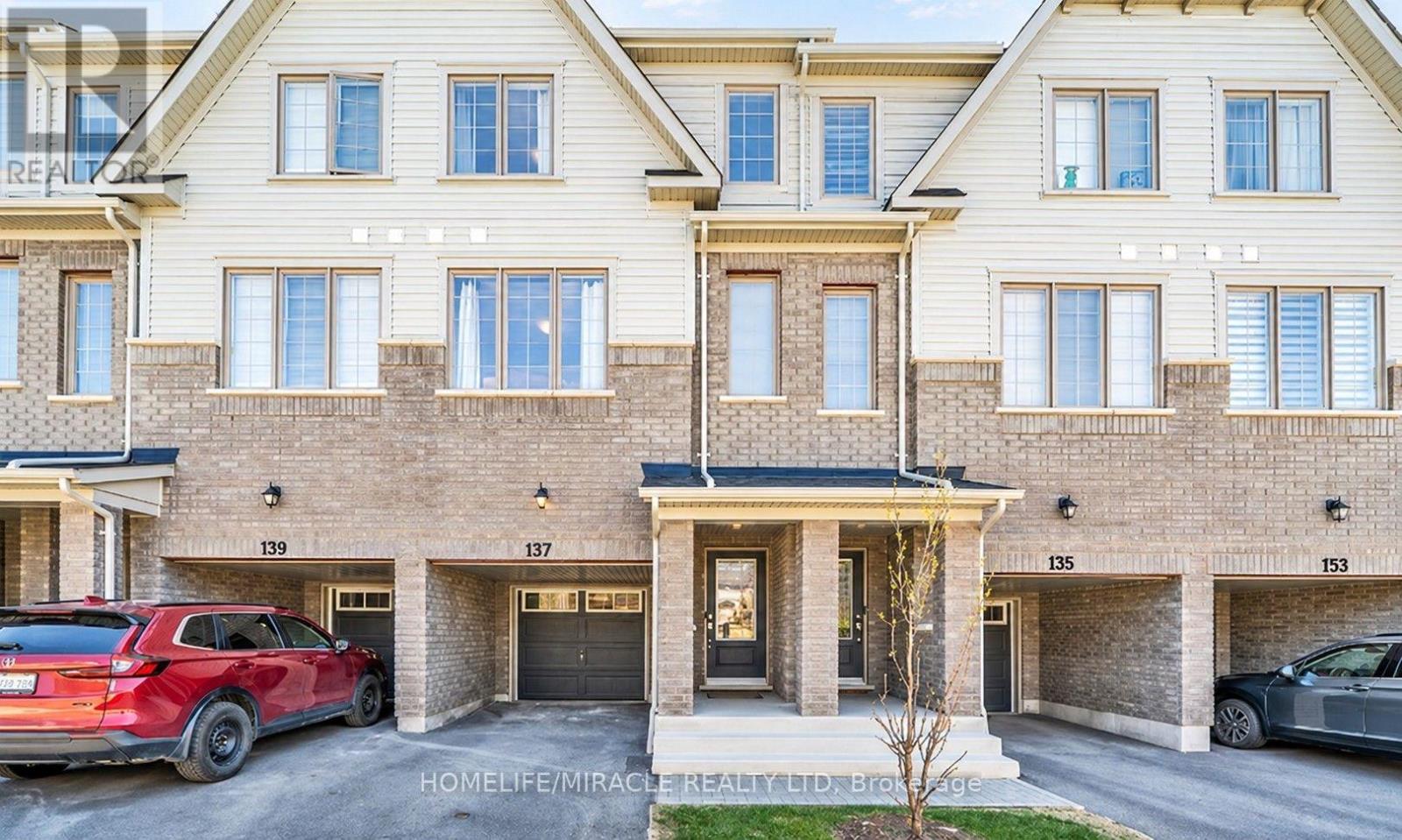 72 - 137 DANZATORE PATH, Oshawa (Windfields) — photo 1