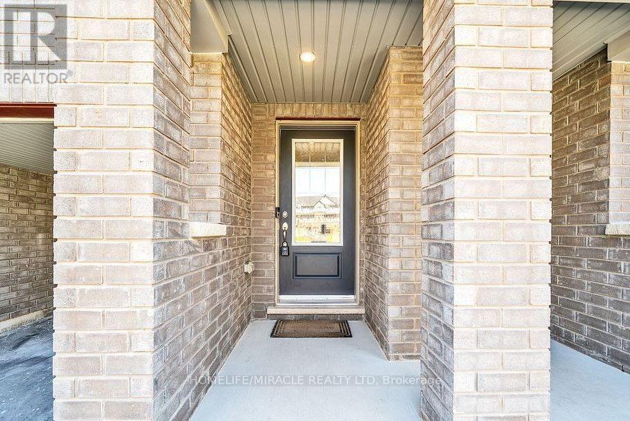 72 - 137 DANZATORE PATH, Oshawa (Windfields) — photo 3